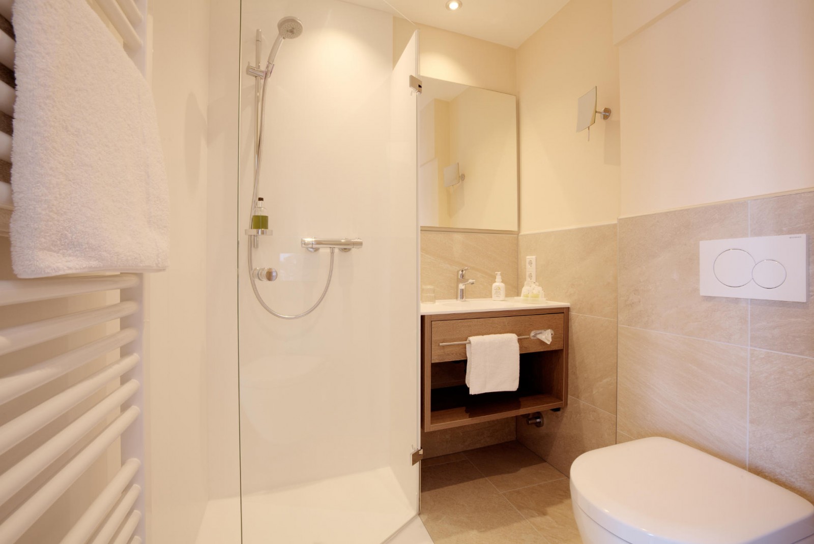 Bathroom Single Room Comfort - Hotel Gams Beilngries